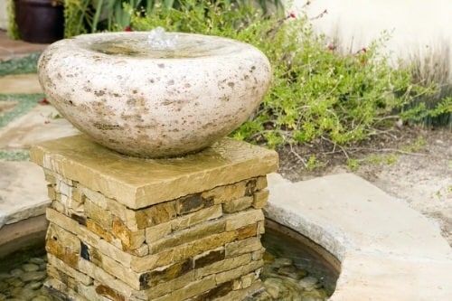 DIY Garden Focal Point Ideas 12
