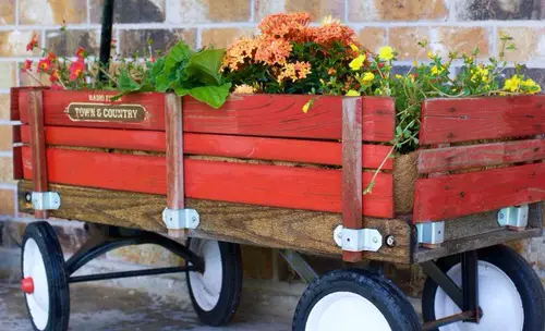 Ideas to Make Cheap Pots into Expensive DIY Planters 10