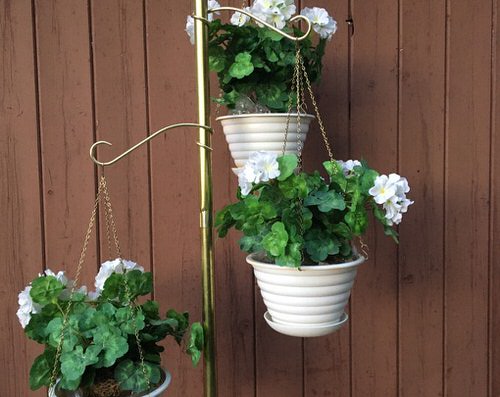 Use an Old Metallic Rack