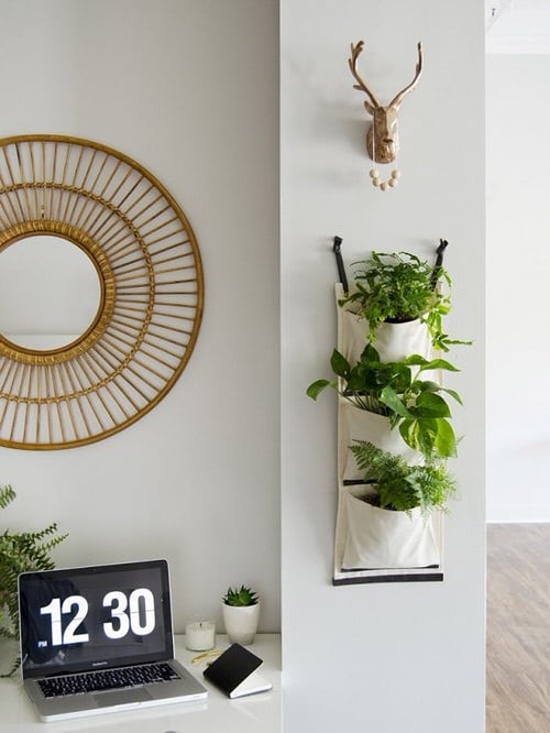 Grow Plants Vertically in Pocket Planters