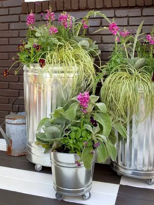 Dustbin Planter Can Be Stylish Too!