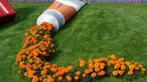 Toothpaste Tube Spilled Flower Idea!