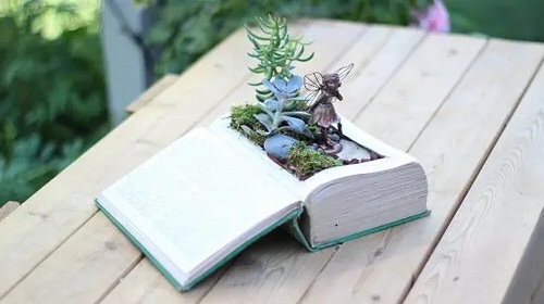 Vintage Garden Decor Ideas 7