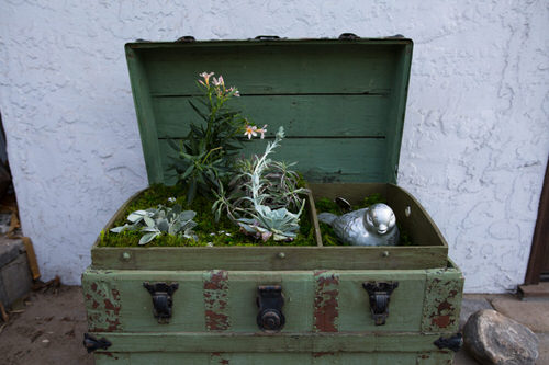 Vintage Garden Decor Ideas 15