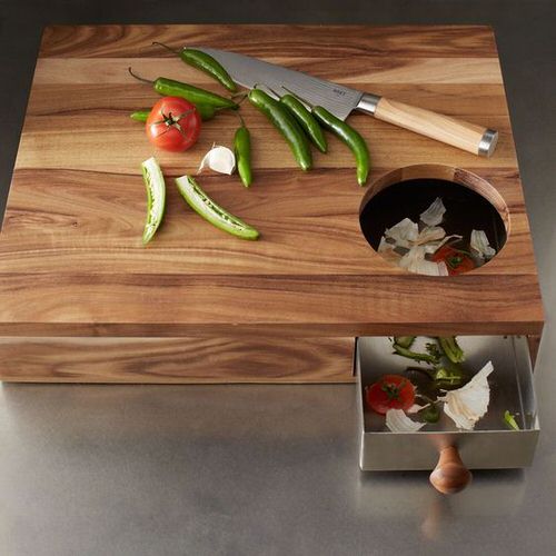 DIY a Pull-Out Cutting Board with a Middle Hole