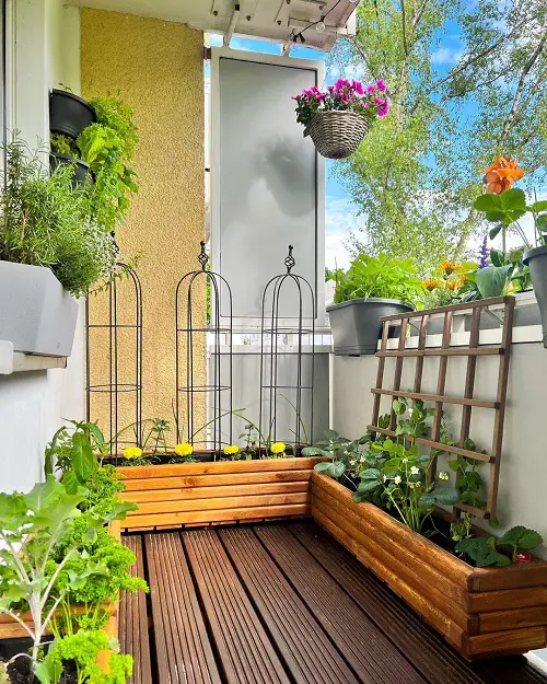 Hanging Flower Baskets and Wooden Salad Beds