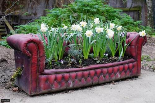 Old Sofa into Planter