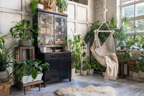 A Quiet Green Abode