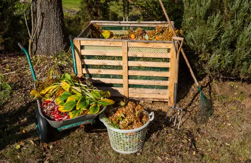 What to do in Garden in December Start Composting