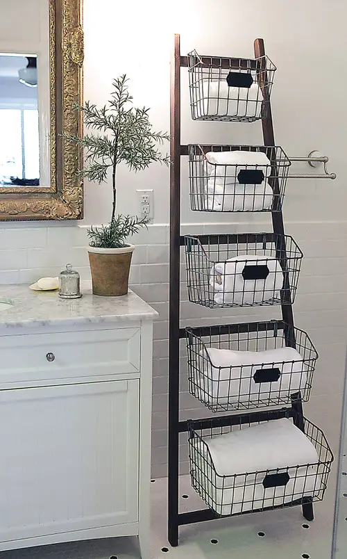 Small Bathroom Organization Ideas 20