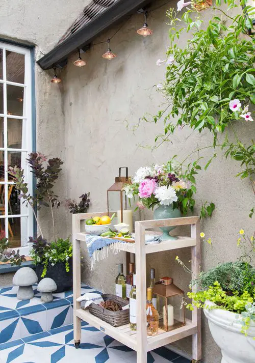 How to Decorate Every Part of Your Home with Plants 10