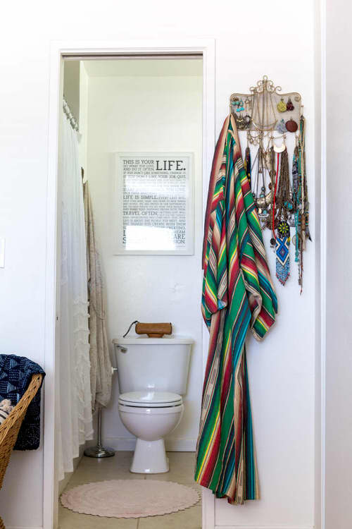 Rental Bathroom Plant Decor Ideas 77