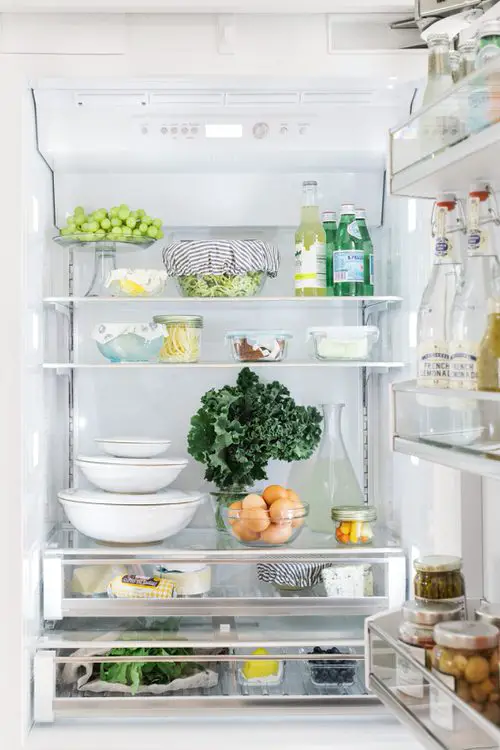 Refrigerator Organization Tips and Hacks 01