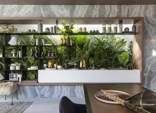 Jungle Like Botanical Decor
