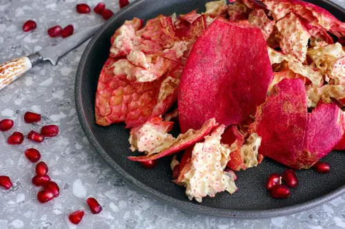 Pomegranate Peel Uses in the Garden 2