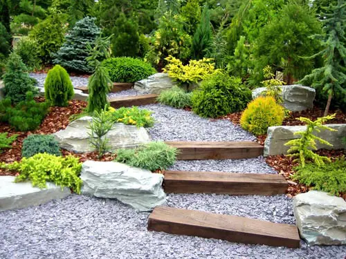 Mix n Match of Greenery and Rocks!