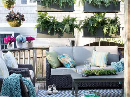 Stylish Outdoor Privacy With Planter Boxes