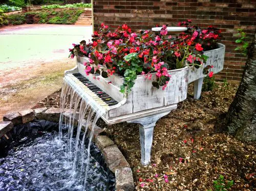 Most Ridiculous Planter Ideas on the Internet 25