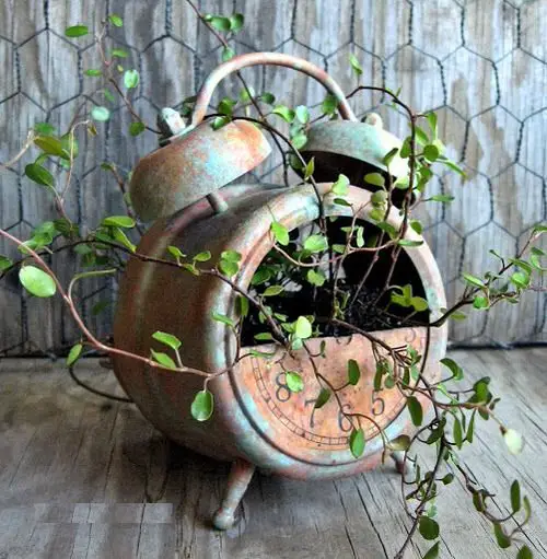Most Ridiculous Planter Ideas on the Internet 43
