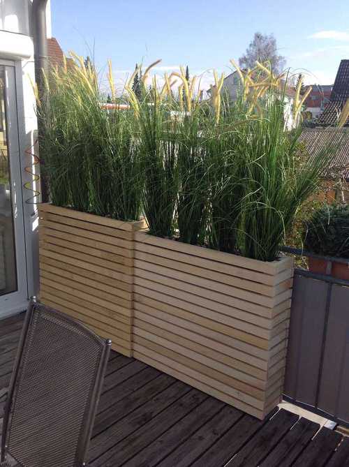 DIY Planter with Privacy Screen Ideas 09