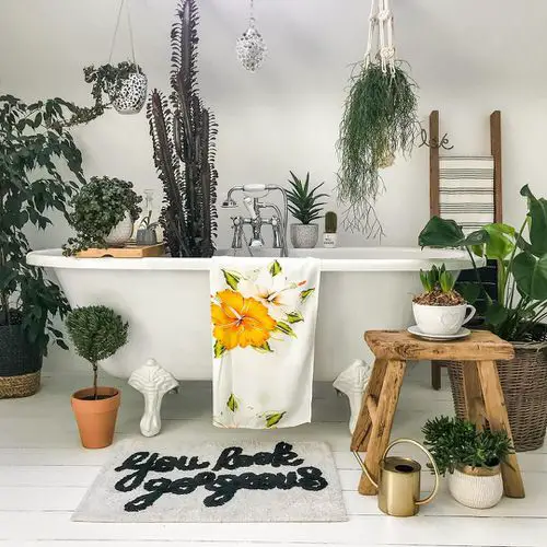 Bathrooms Turned into Incredible Indoor Gardens 14