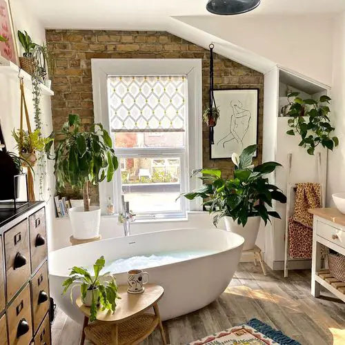 Bathrooms Turned into Incredible Indoor Gardens 29