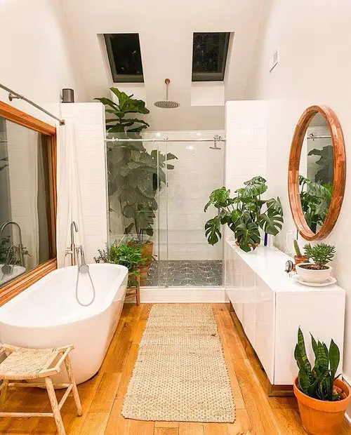 Bathrooms Turned into Incredible Indoor Gardens 18