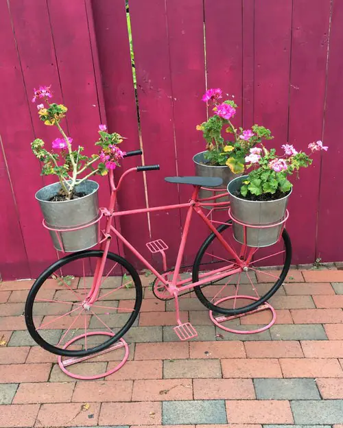 Bicycle Planter Ideas 14