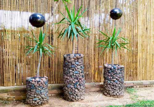 Garden gabion plant stands: brilliant design. 4
