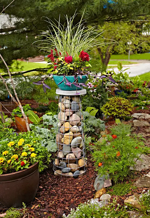Garden gabion plant stands: brilliant design. 14