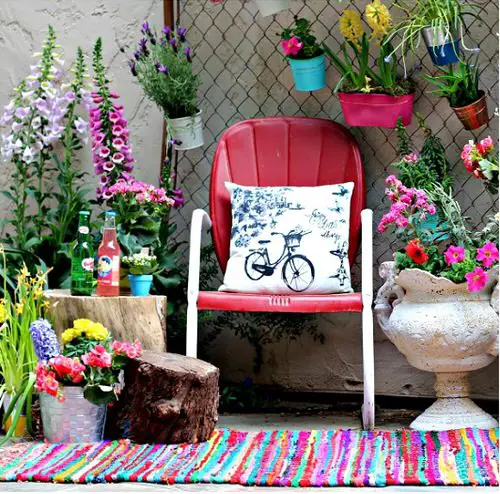 Flea Market Garden Decor Ideas 21