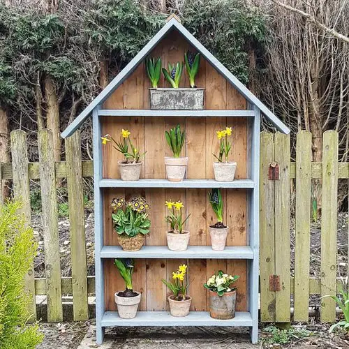 Flea Market Garden Decor Ideas 11