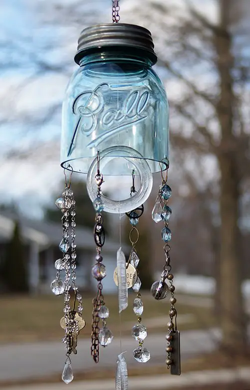 Mason Jar Wind Chime Hanging Decoration Ideas for Backyard and Garden 4