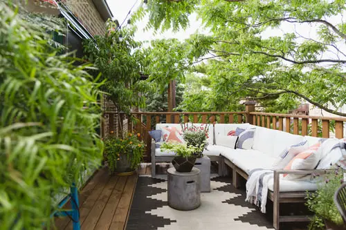 Small Chill Out Corner Garden Ideas 9