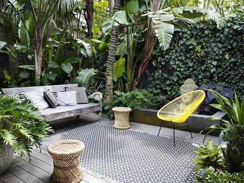 Small Chill Out Corner Garden Ideas 5