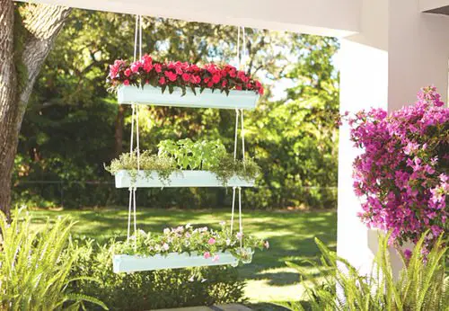 DIY Vertical Garden Bed Ideas 7