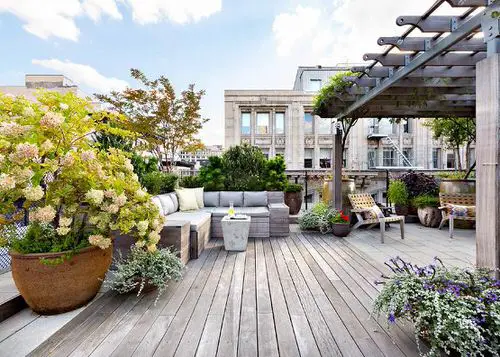 Rooftop Garden 52