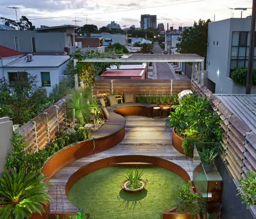 Rooftop Garden 18