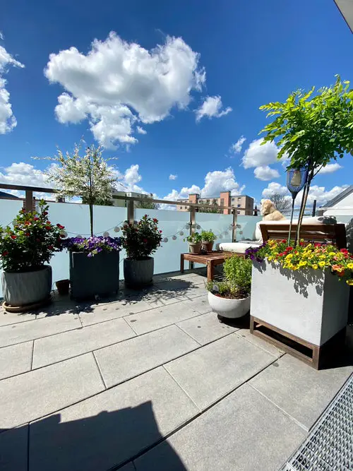 Apartment Balcony Gardens Inspiration #4