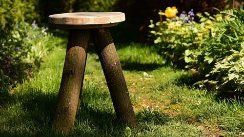 DIY Garden Decor 10