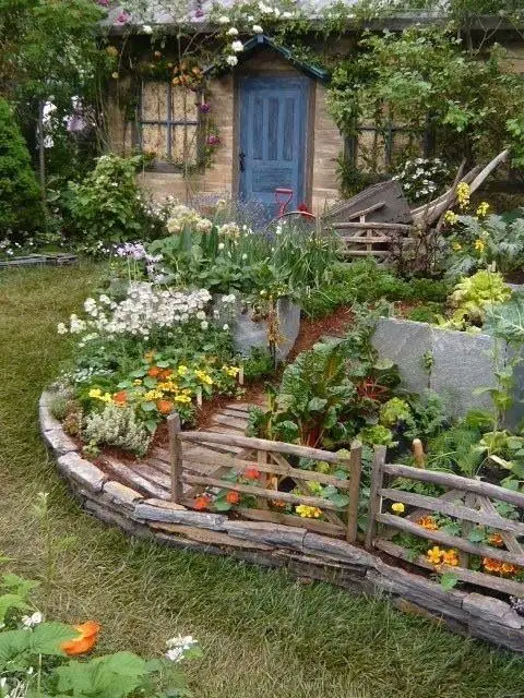 Backyard Garden Designs 31