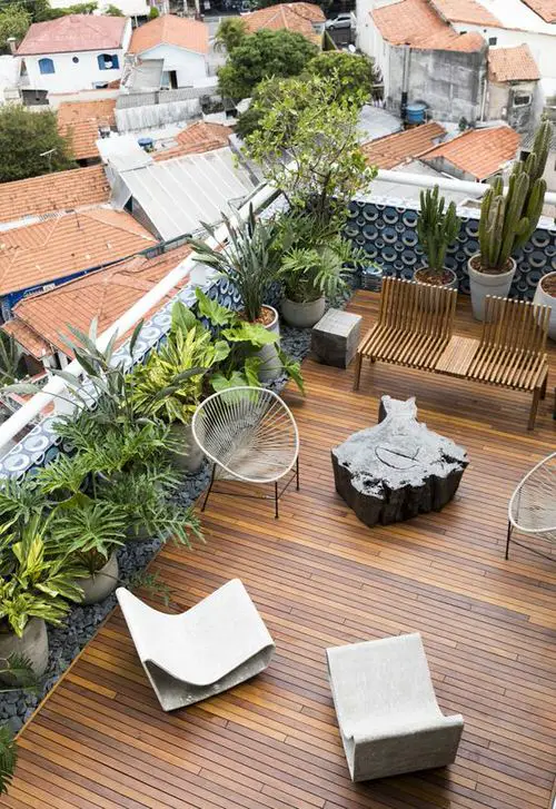 Rooftop Garden 34