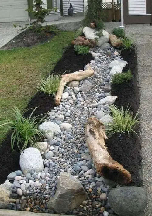 22 Fantastic DIY Garden Decor Using Tree Branches 8