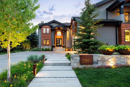 Clean, Elegant, and Classy landscape