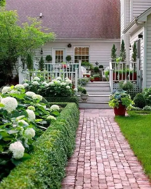 Front Yard Landscaping with Peeking Blooms