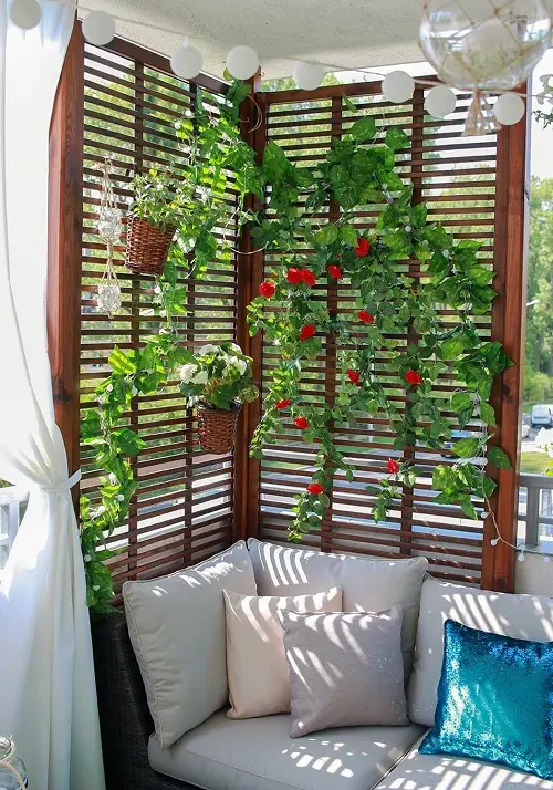 Wooden Privacy Screen for Vining Roses