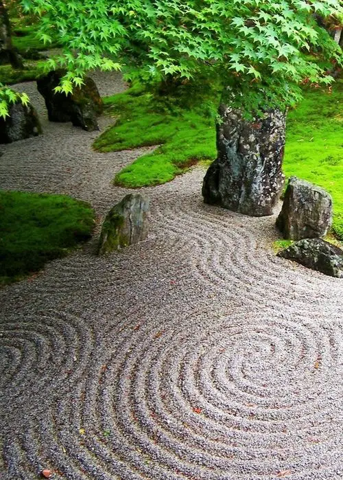 Use it to Layer a Zen Garden