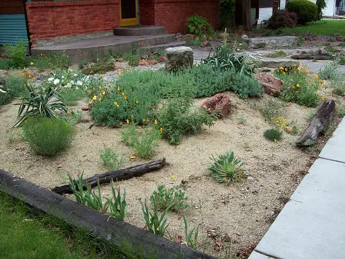 Using Sand as Garden Mulch