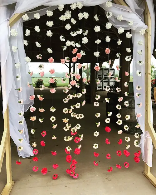 lovely ideas for indoor flowering curtains
