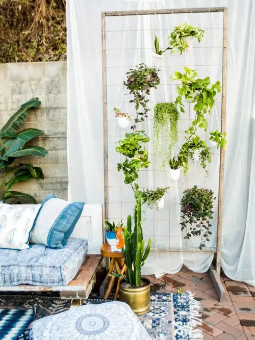 beautiful Lovely Budget Patio Ideas for Small Backyards